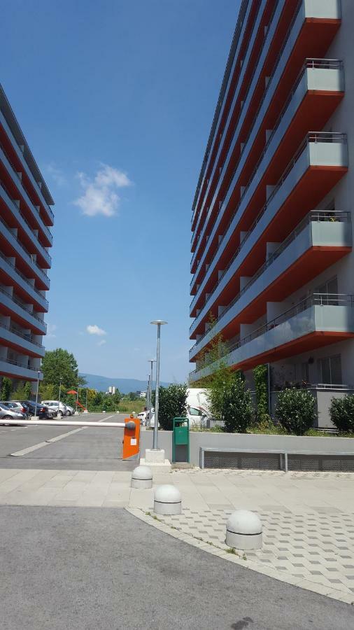 Apartment Sola Zagreb Exterior photo